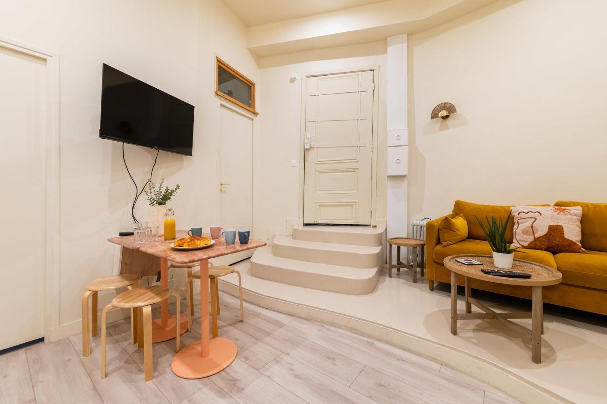 Charmant Appartement Moderne Haut Marais - 4P - Flat-Guest Parigi Esterno foto