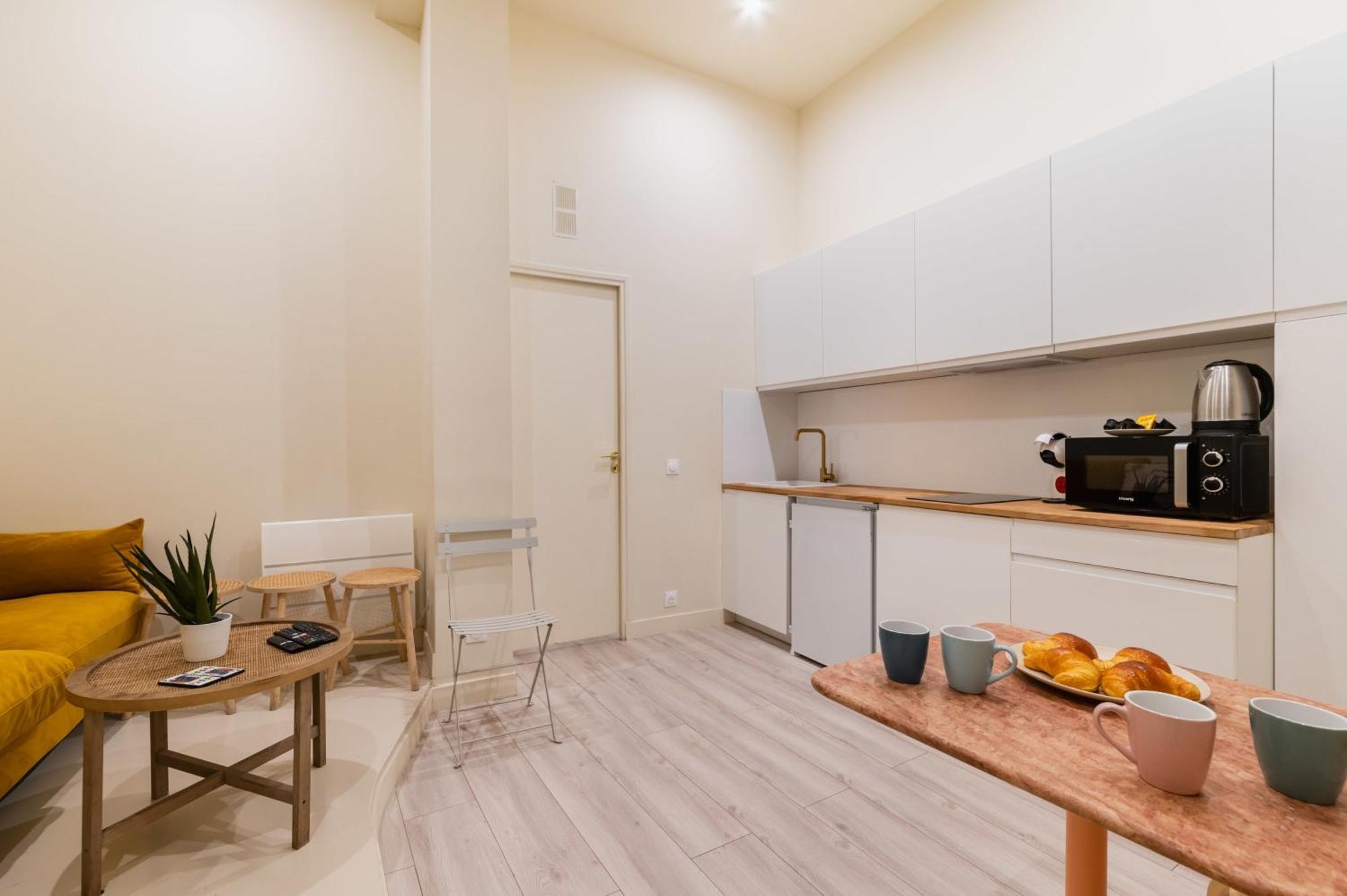 Charmant Appartement Moderne Haut Marais - 4P - Flat-Guest Parigi Esterno foto