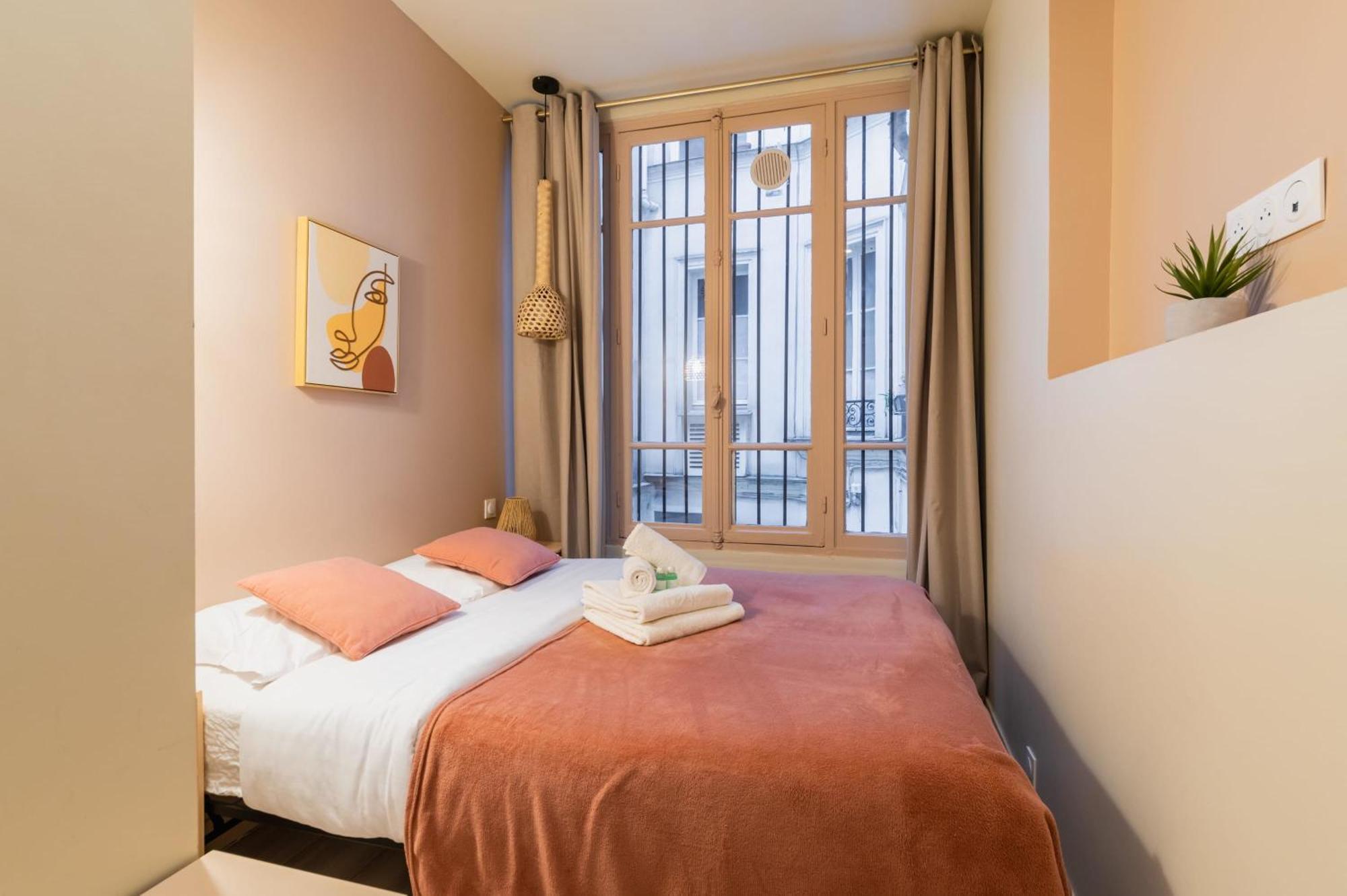 Charmant Appartement Moderne Haut Marais - 4P - Flat-Guest Parigi Esterno foto